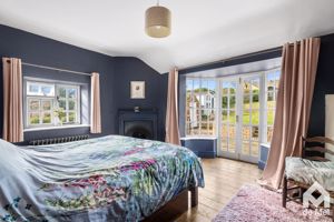 Photo 11- click for photo gallery